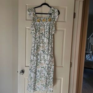 Midi Spring floral dress. Cotton. Excellent condition.